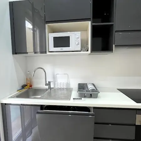 Apartament Brand New Of Two Bedrooms In