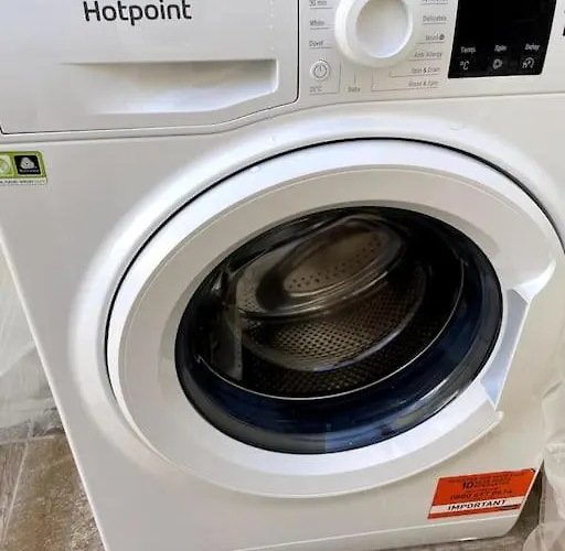 Brand New Of Two Bedrooms In 아파트 슬리에마