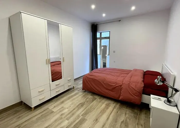 아파트 Brand New Of Two Bedrooms In