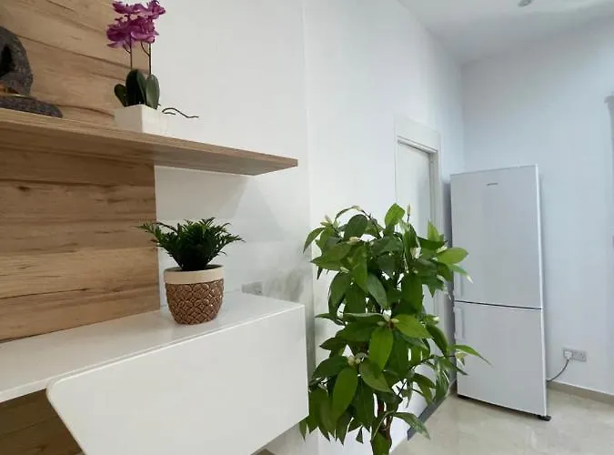 Brand New Of Two Bedrooms In 아파트